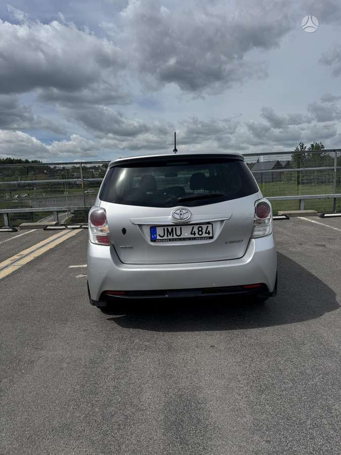Toyota Verso - 4