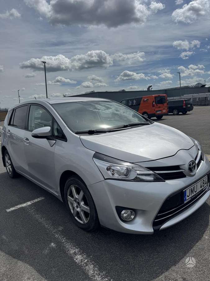 Toyota Verso - 6