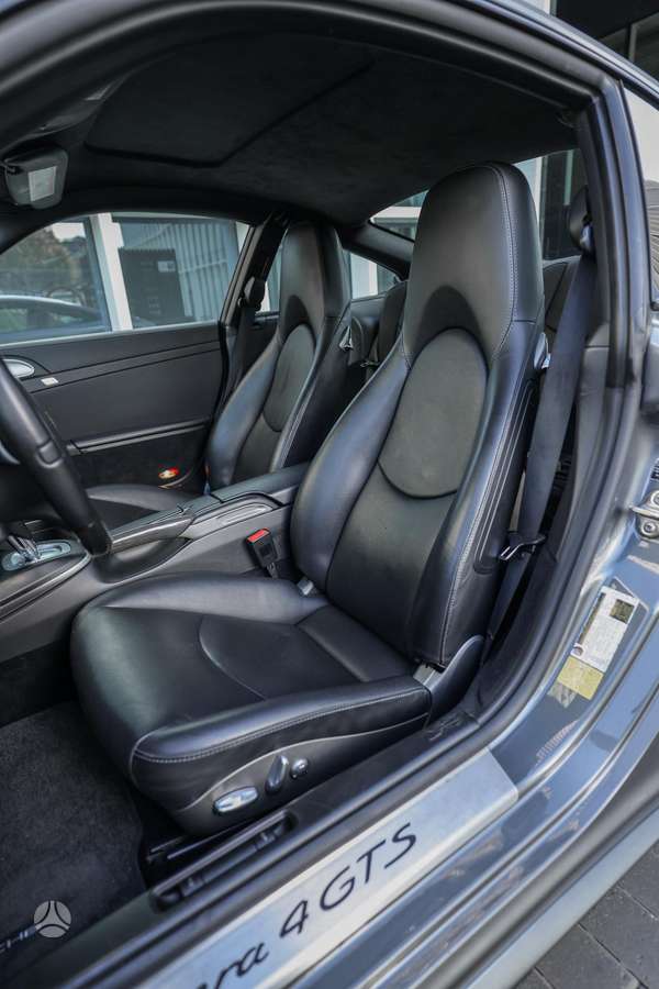 Porsche 911 - 7