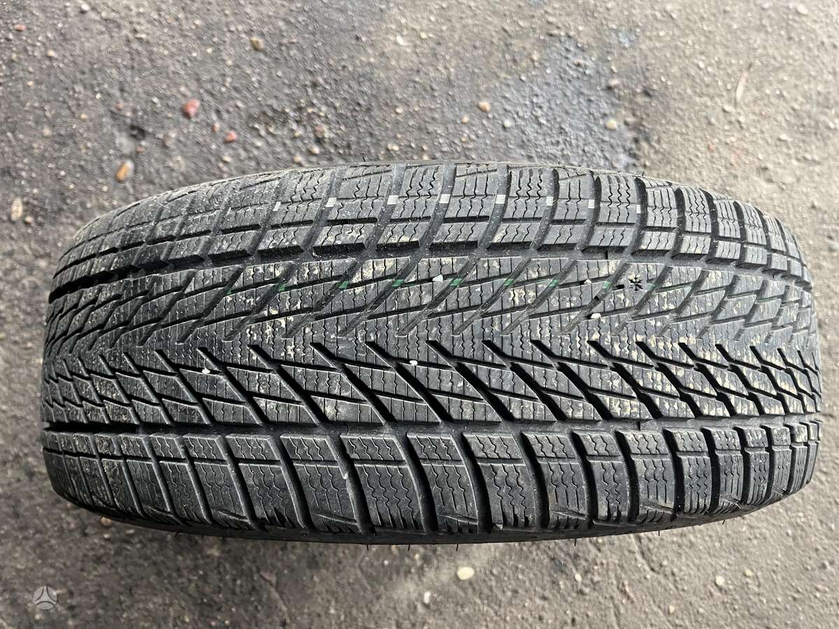 Goodyear UltraGrip Performance 3, winter 215/60 R16