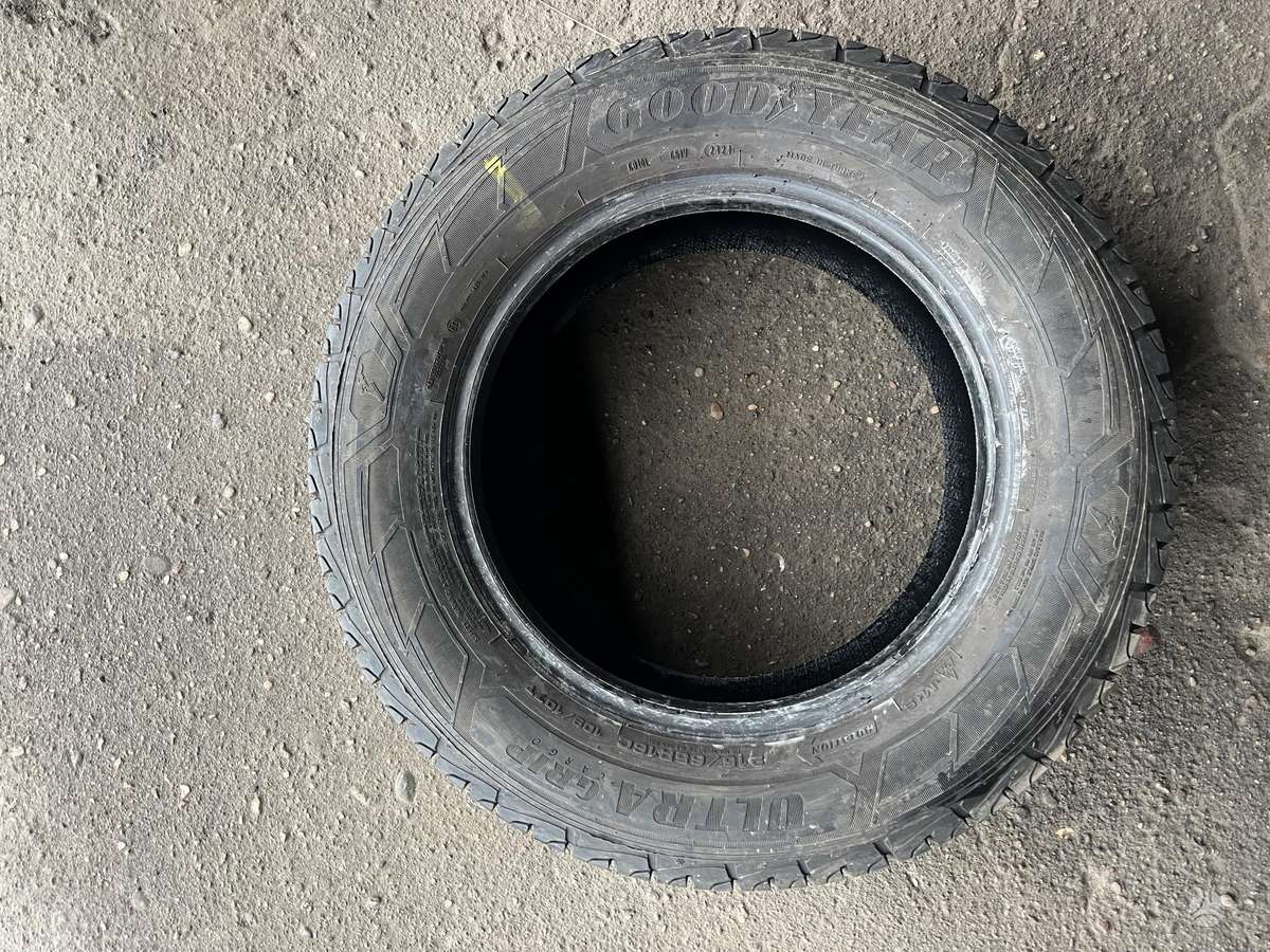 Goodyear ULTRA GRIP CARGO, winter 215/65 R16