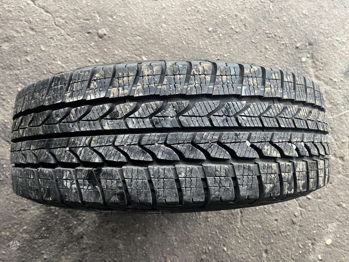 Goodyear ULTRA GRIP CARGO, winter 215/65 R16