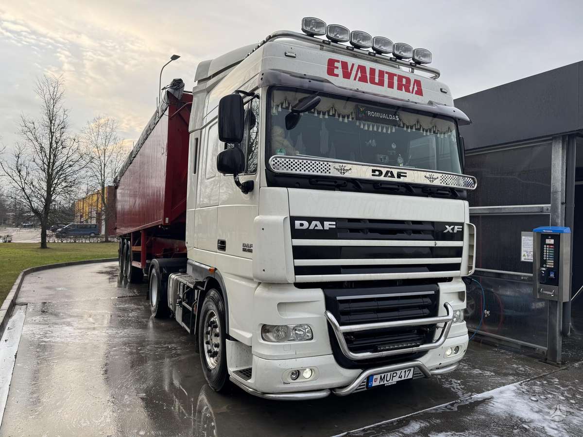 DAF XF105, double sleeper