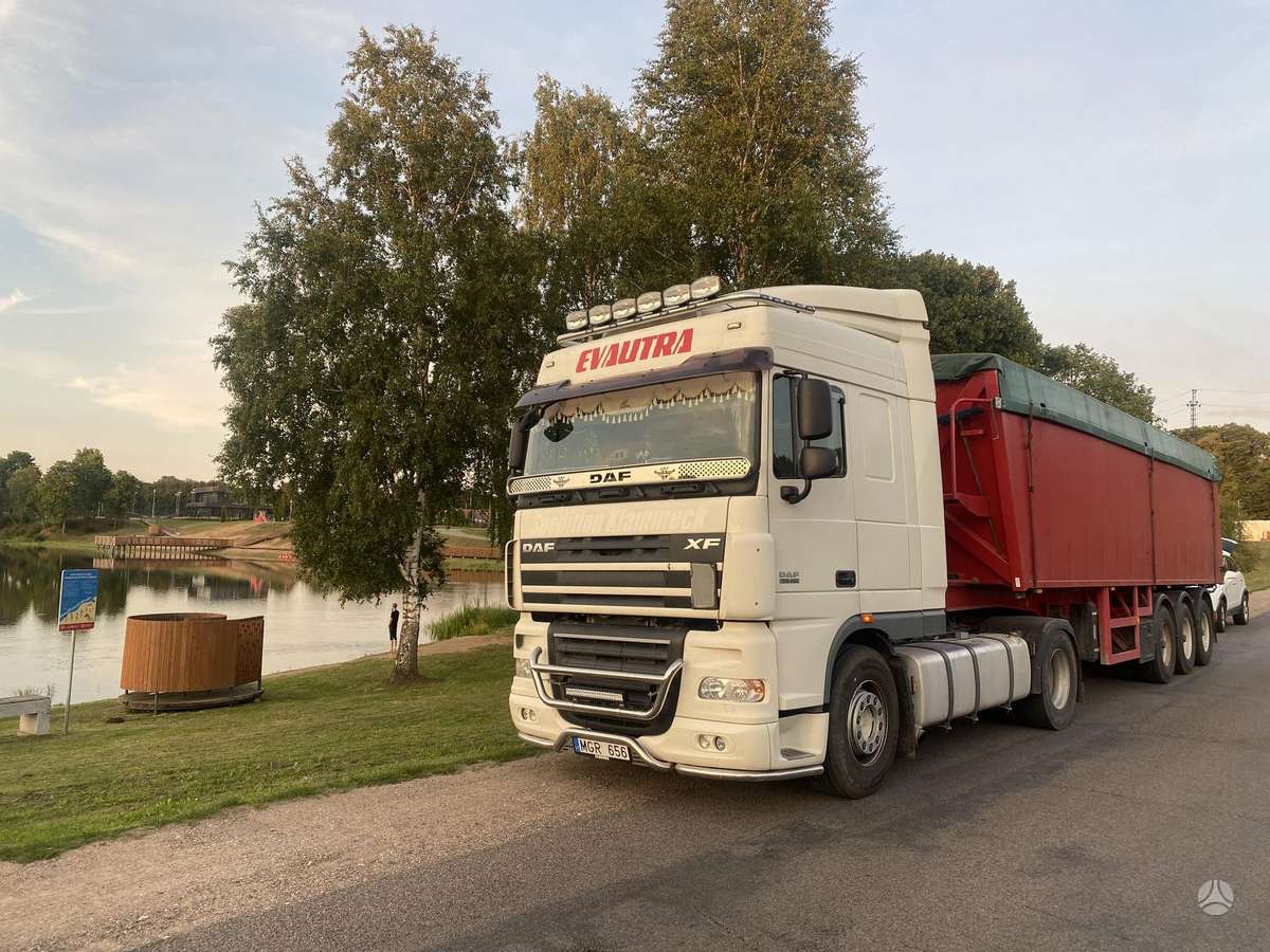 DAF XF105, double sleeper