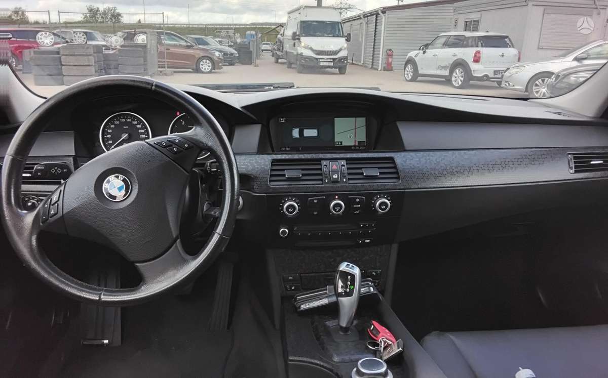 BMW 525, 3.0 l., universalas