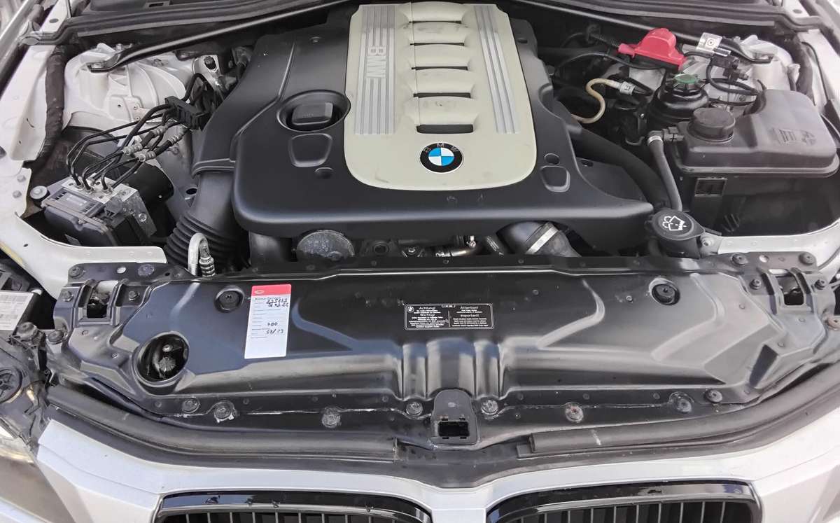 BMW 525, 3.0 l., wagon