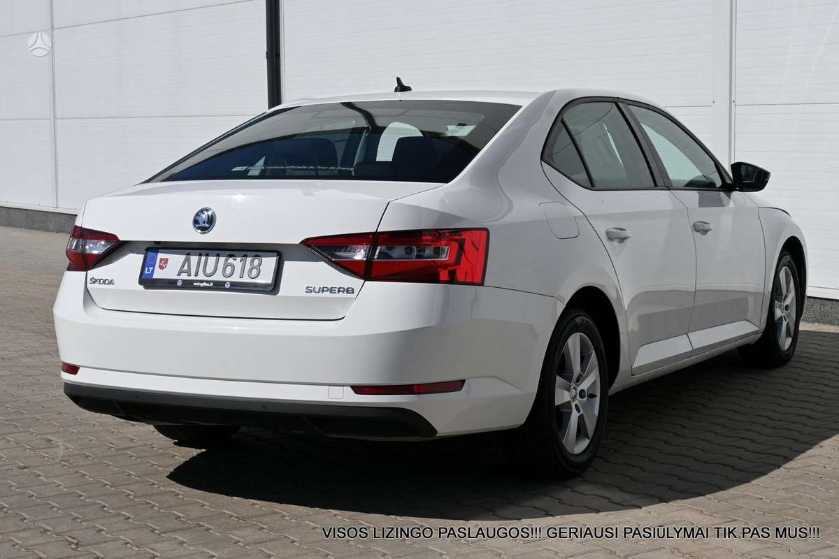Skoda Superb, 1.6 l., Хэтчбек