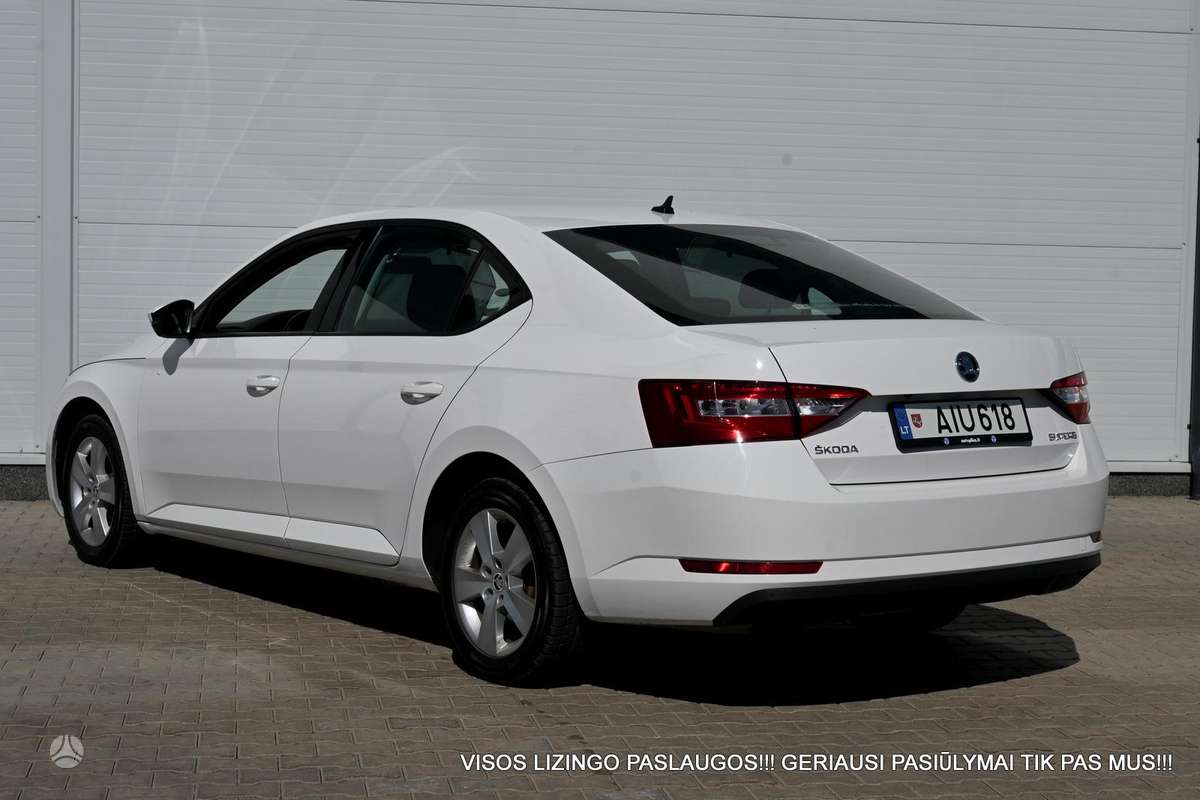 Skoda Superb, 1.6 l., Хэтчбек