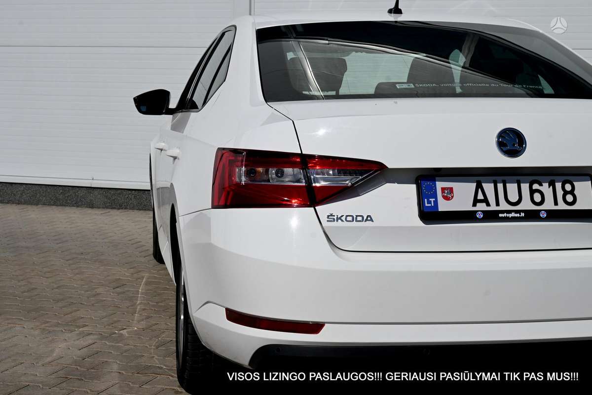 Skoda Superb, 1.6 l., Хэтчбек