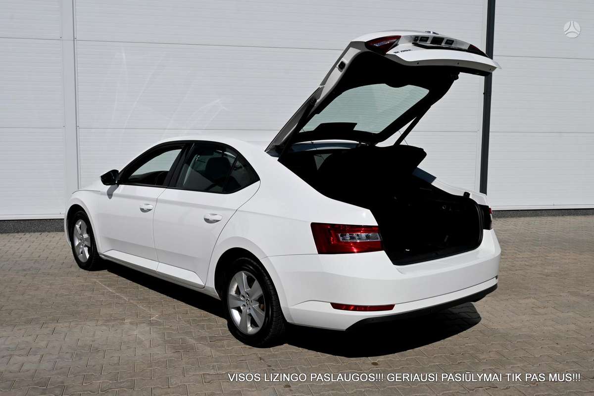 Skoda Superb, 1.6 l., Хэтчбек