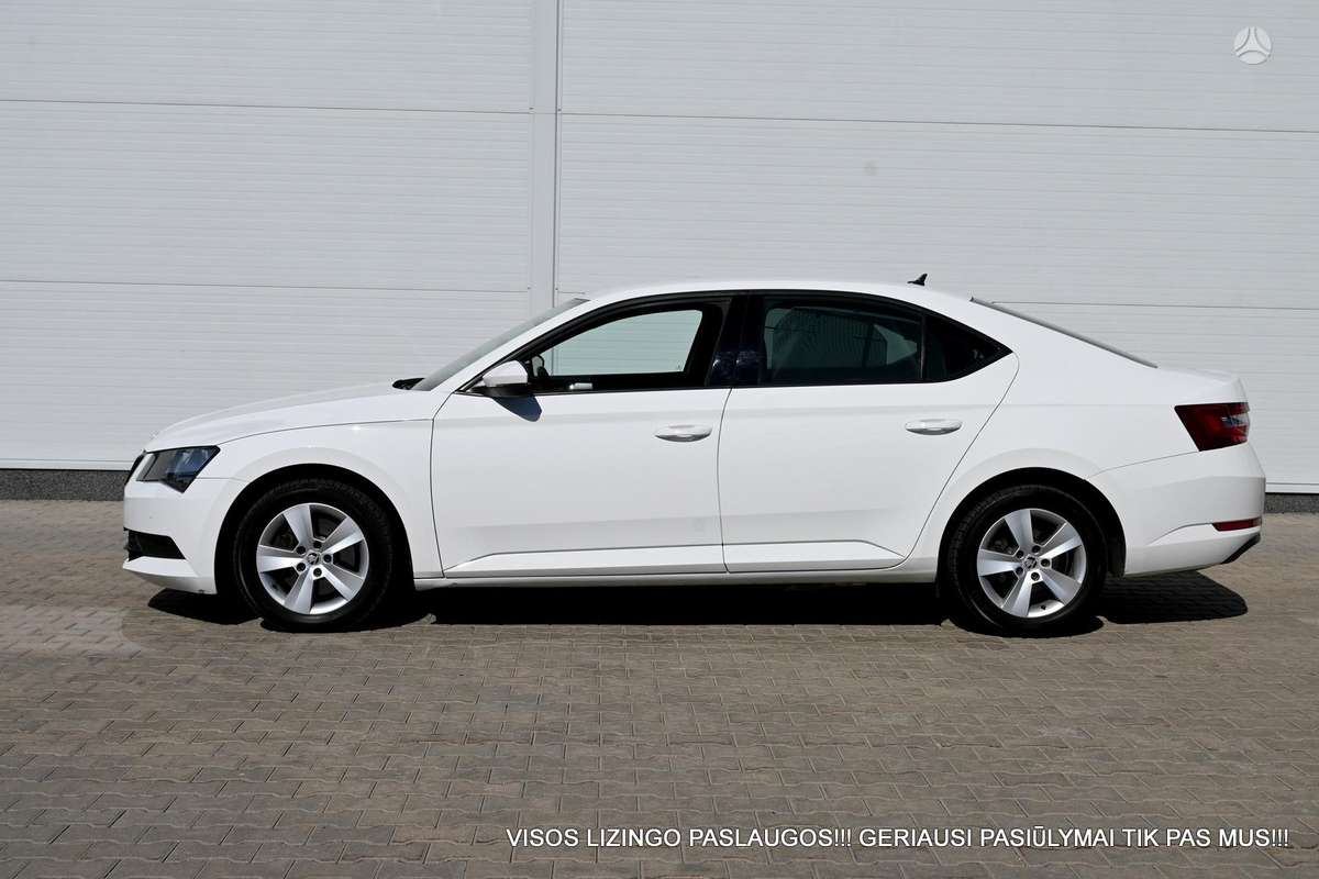 Skoda Superb, 1.6 l., Хэтчбек