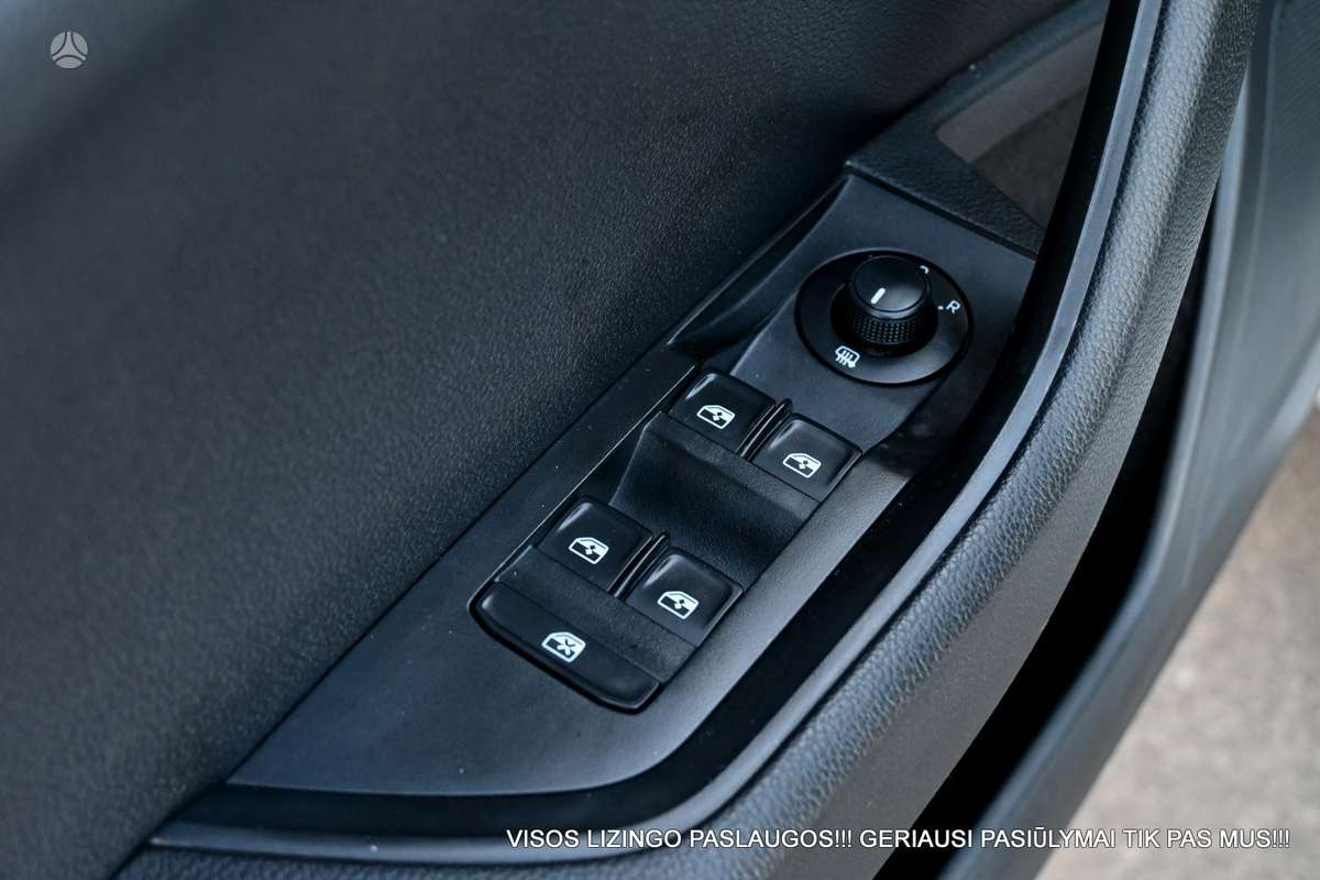 Skoda Superb, 1.6 l., Хэтчбек