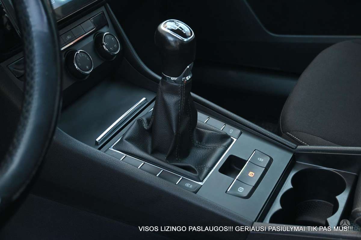 Skoda Superb, 1.6 l., Хэтчбек