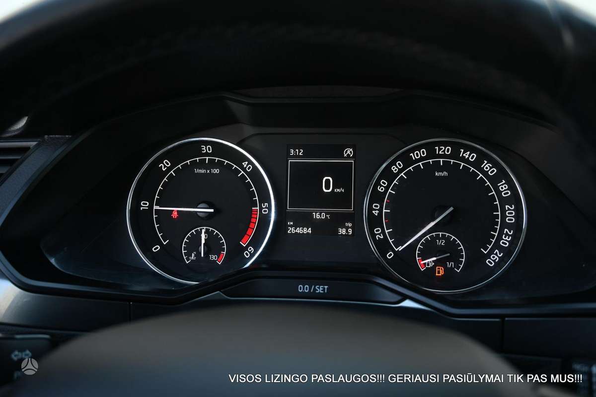 Skoda Superb, 1.6 l., Хэтчбек
