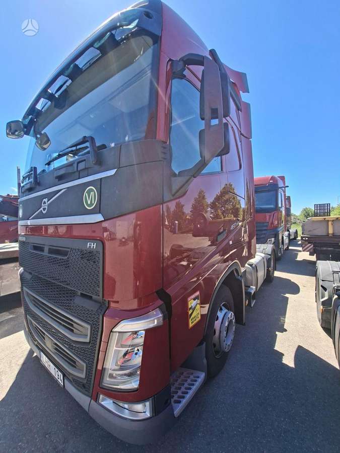 Volvo FH 460, double sleeper