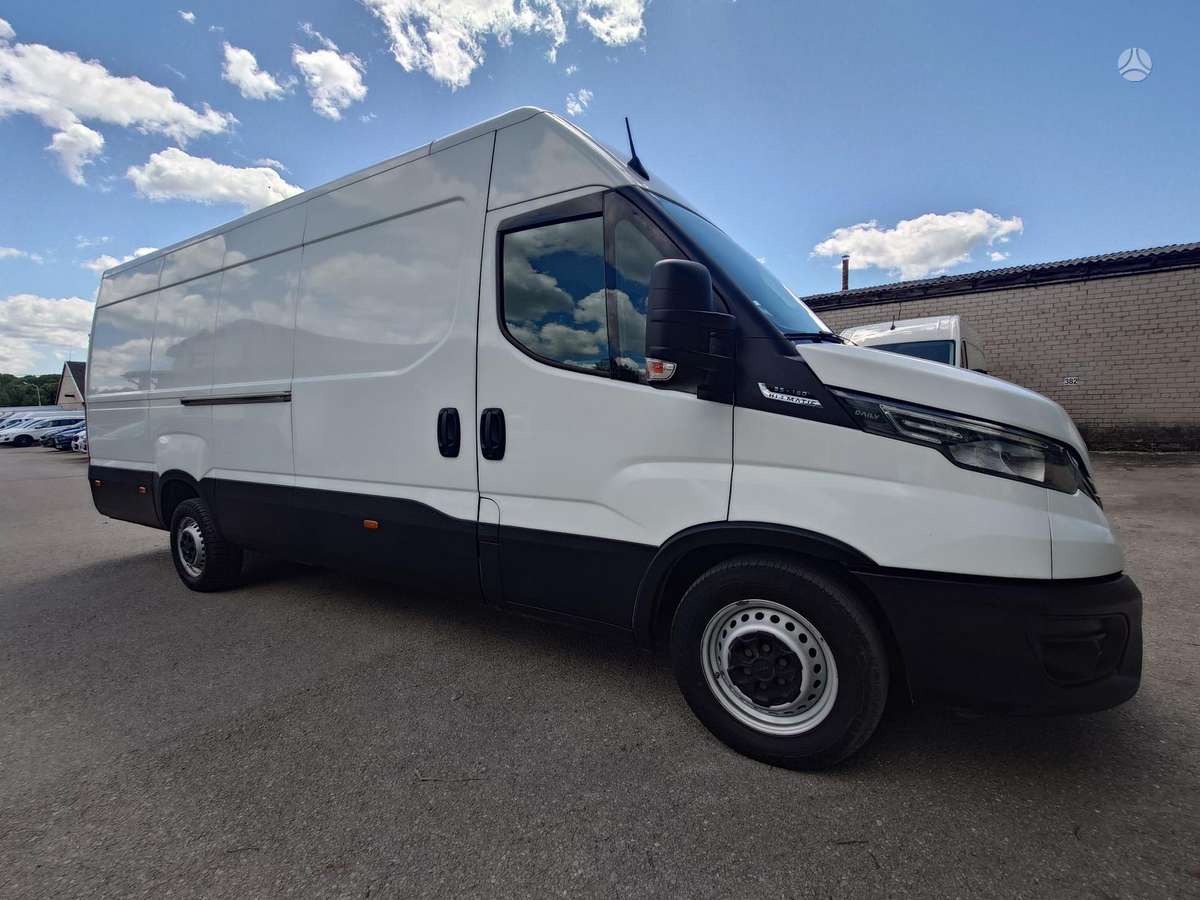 Iveco Daily, 2.3 l., cargo van