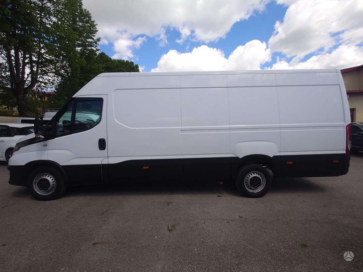 Iveco Daily, 2.3 l., cargo van