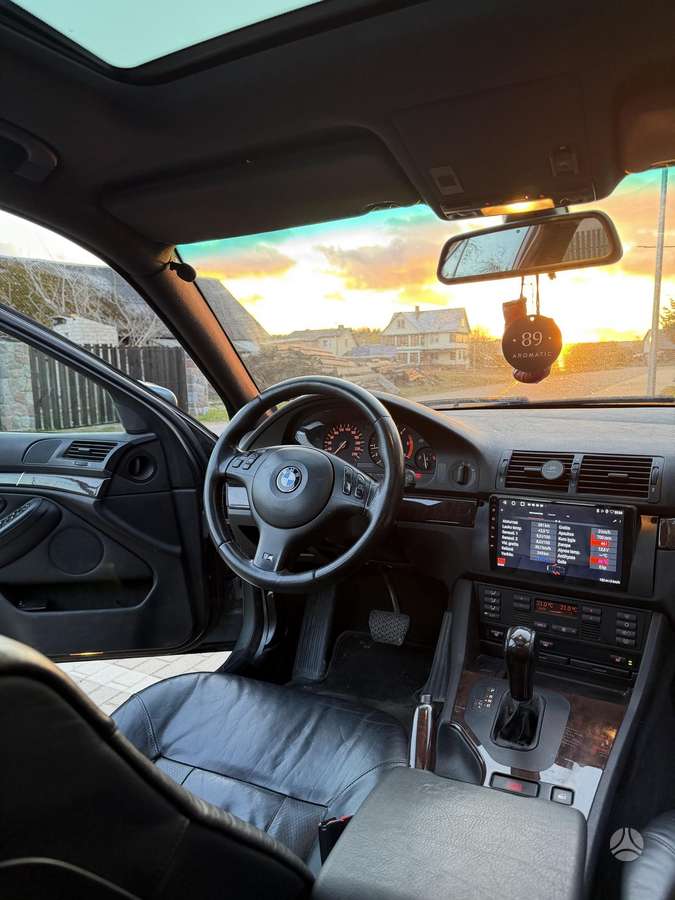 BMW 530, 2.9 l., Седан