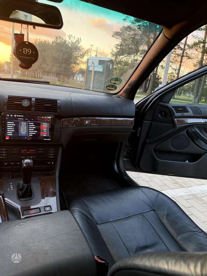 BMW 530, 2.9 l., Седан