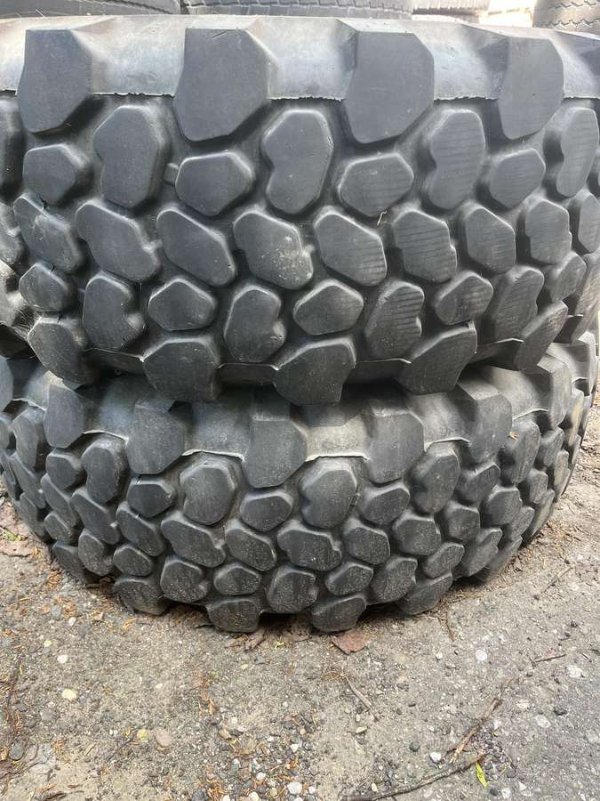 Continental, всесезонные 365/80 R20