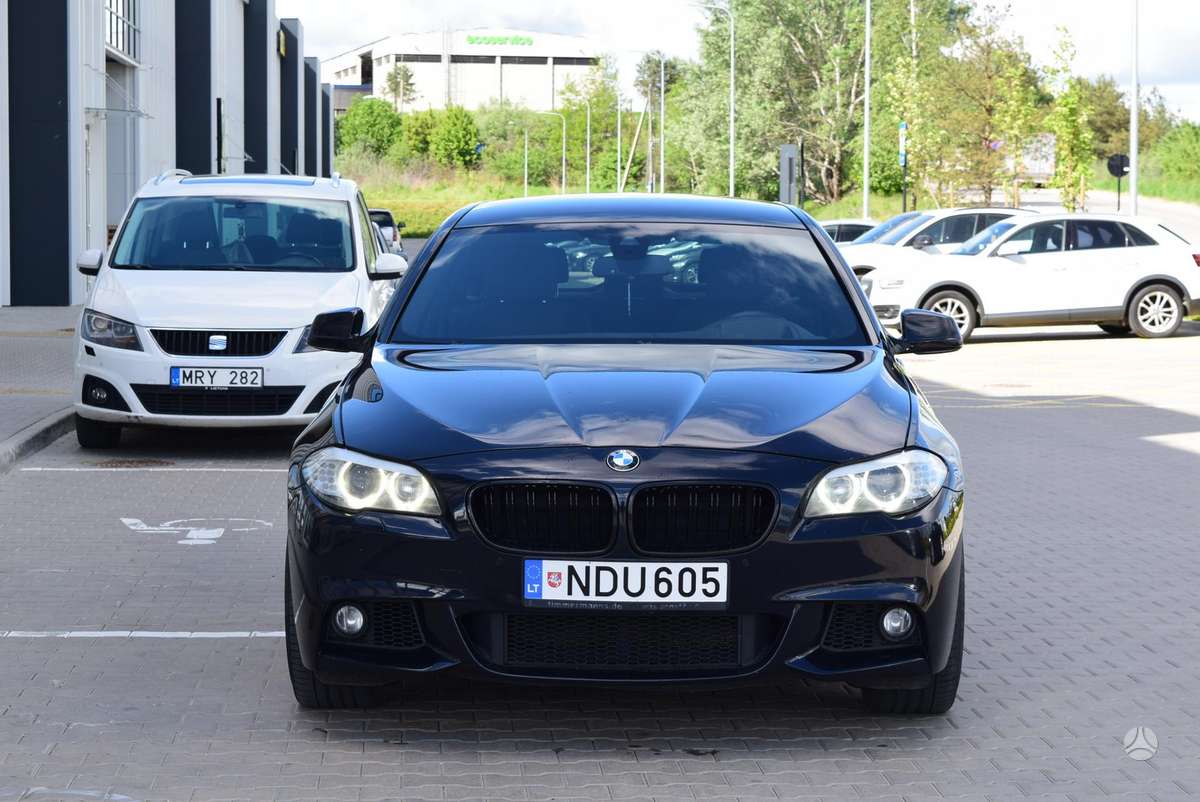 BMW 530, 3.0 l., wagon