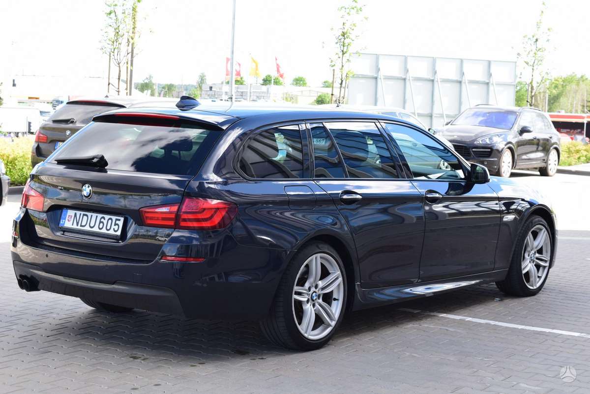 BMW 530, 3.0 l., wagon