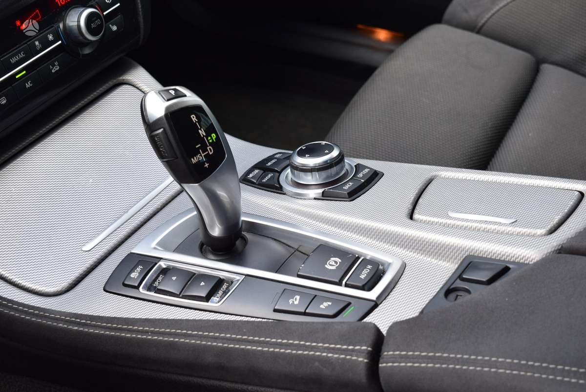 BMW 530, 3.0 l., wagon