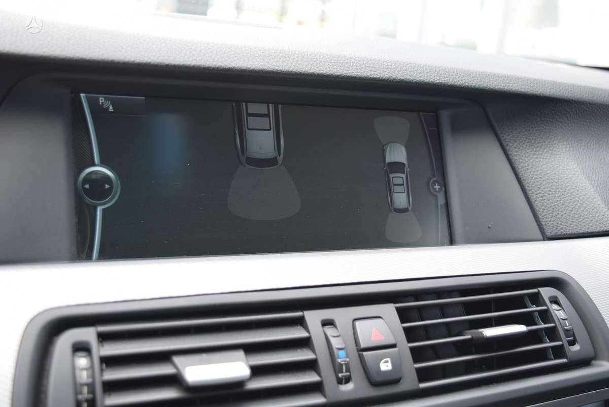 BMW 530, 3.0 l., wagon