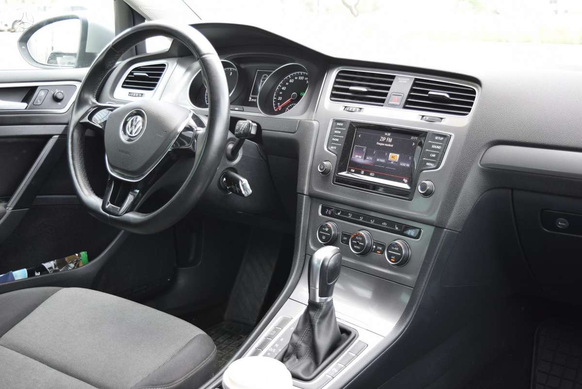 Volkswagen Golf, 1.6 l., Универсал