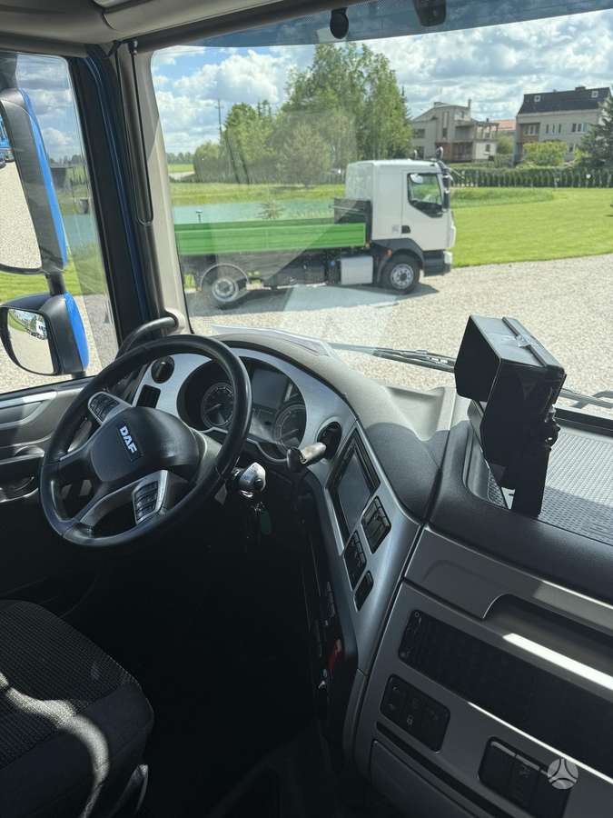 DAF XF  410 FAR, autovežiai