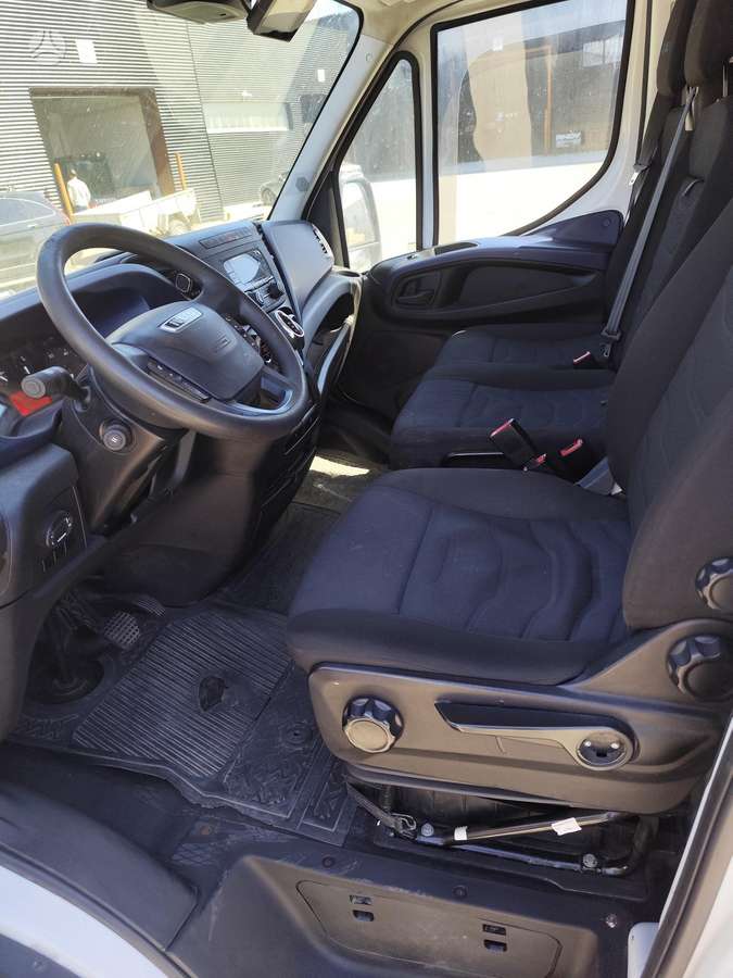 Iveco Daily, 3.0 l., cargo van