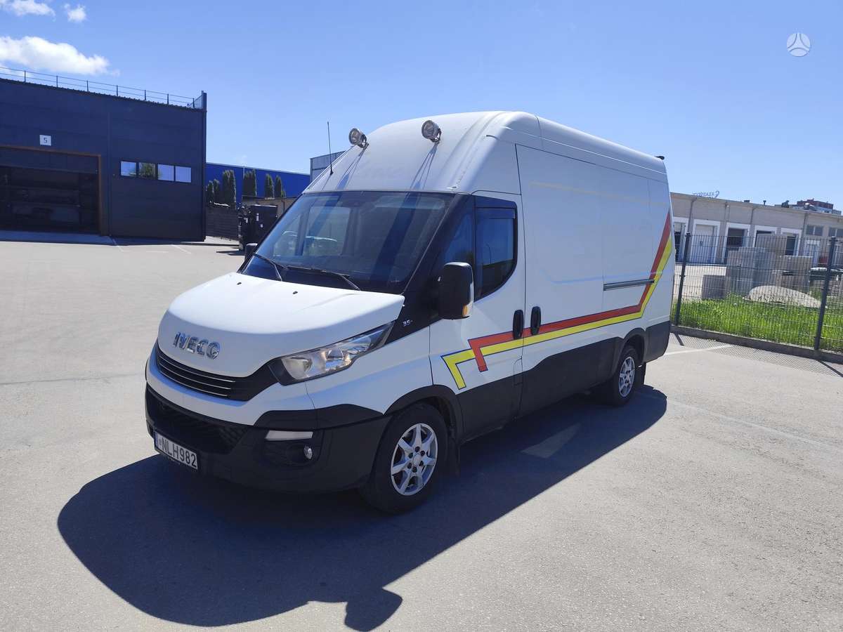 Iveco Daily, 3.0 l., cargo van