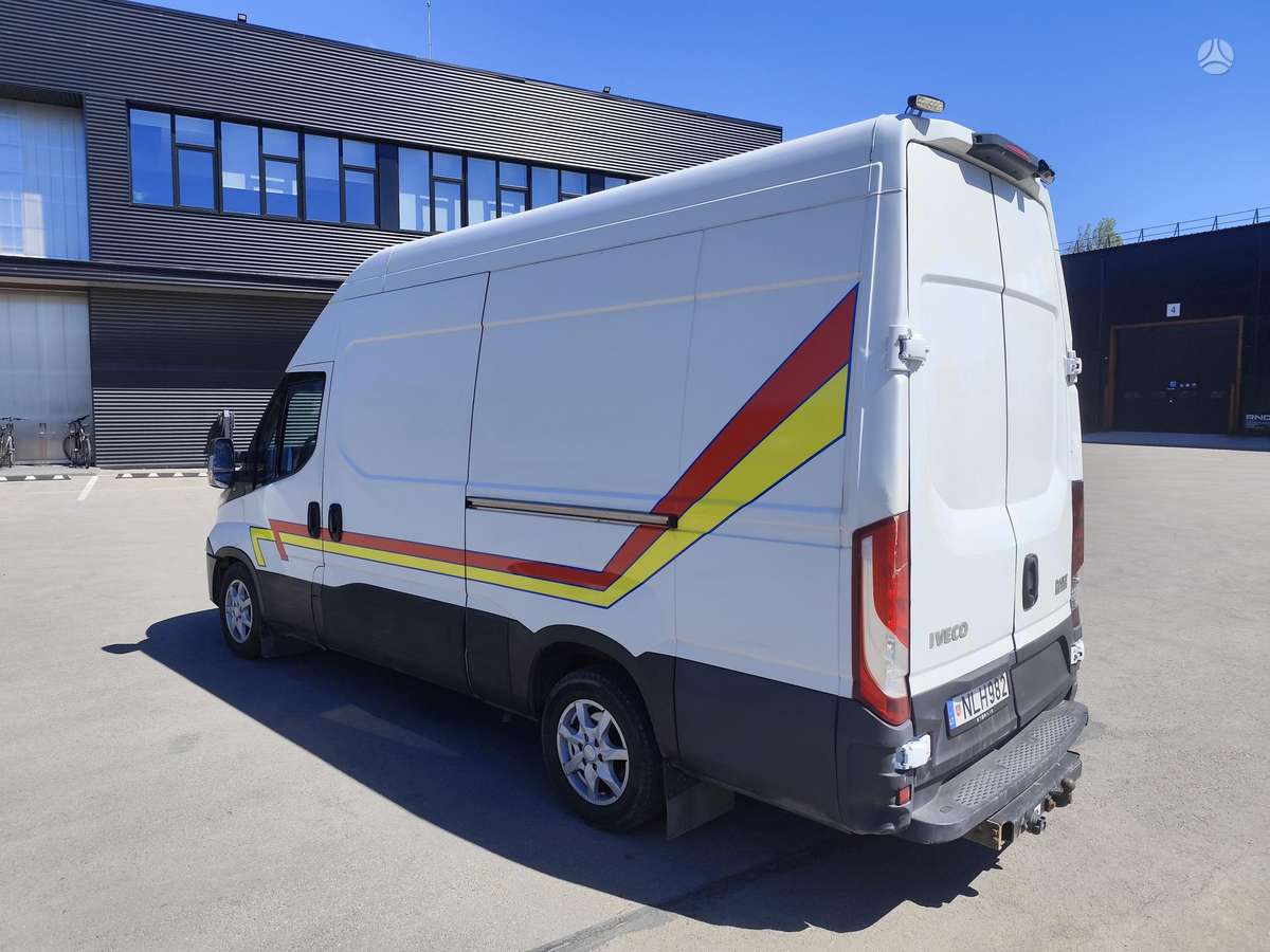 Iveco Daily, 3.0 l., cargo van
