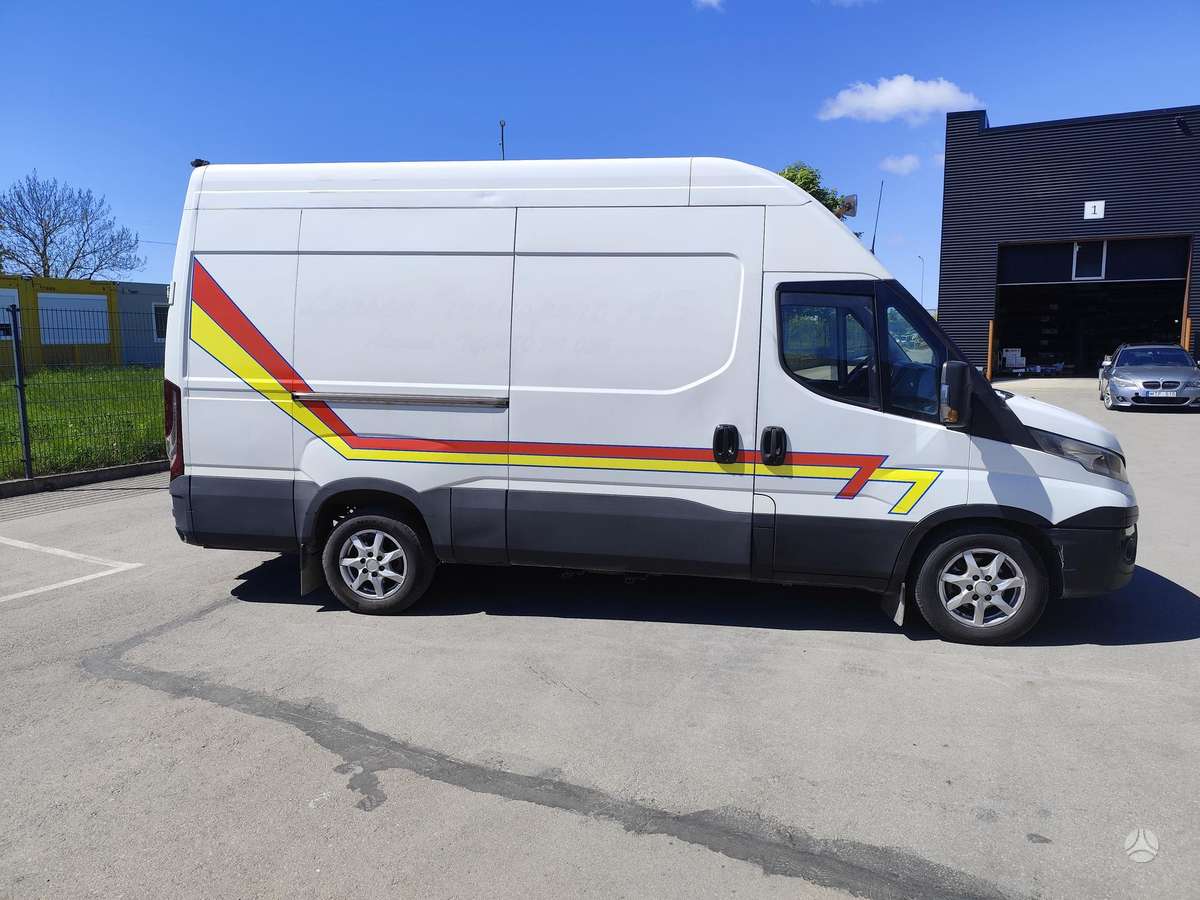 Iveco Daily, 3.0 l., cargo van