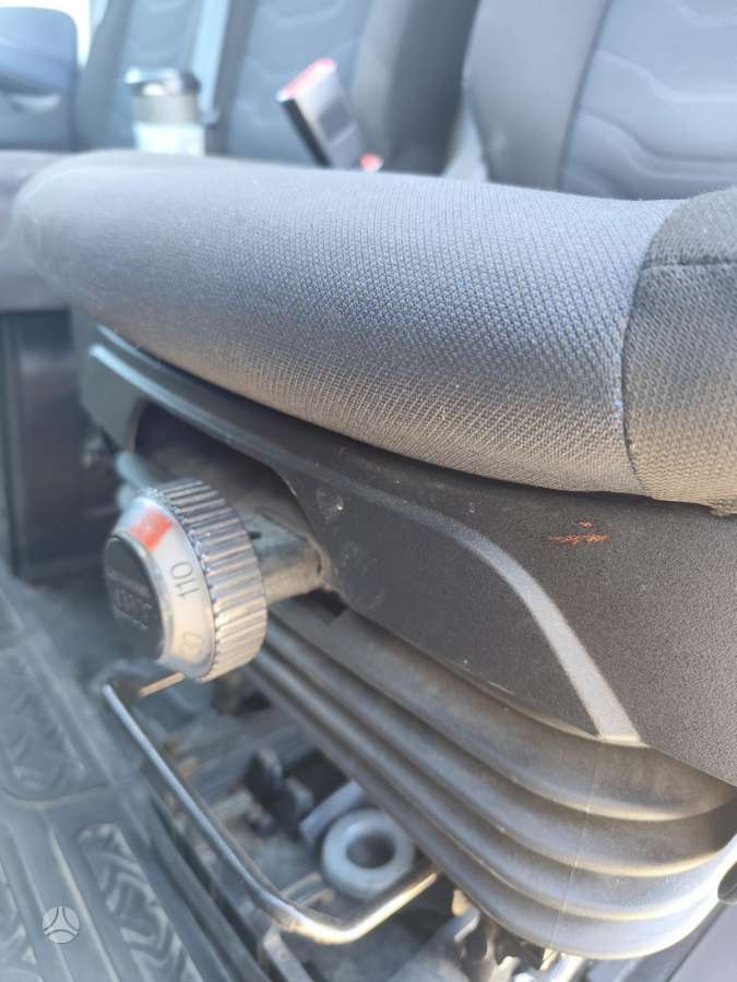 Iveco Daily, 3.0 l., cargo van
