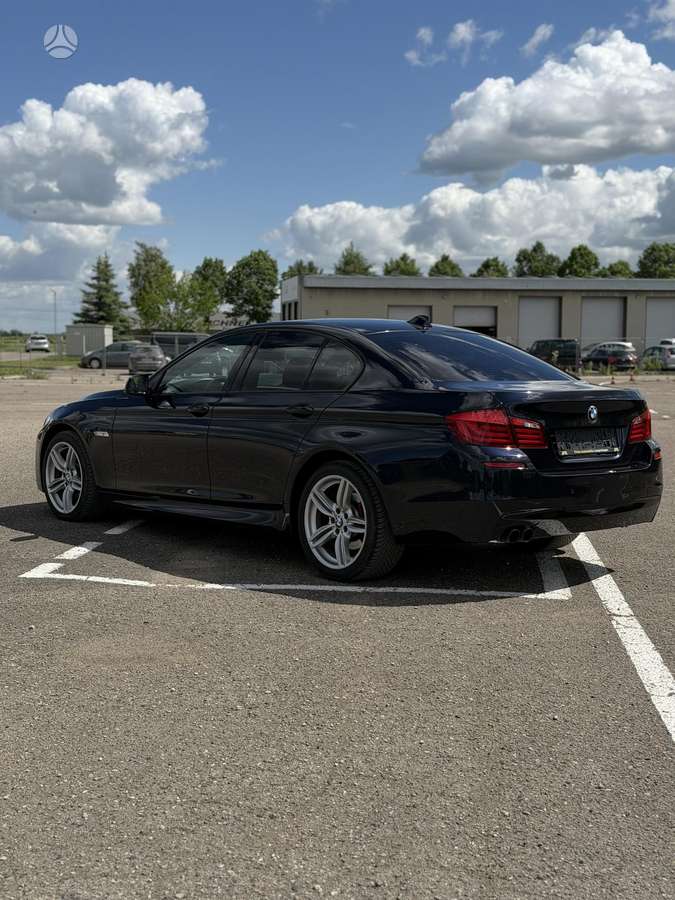 BMW 525, 2.0 l., Седан