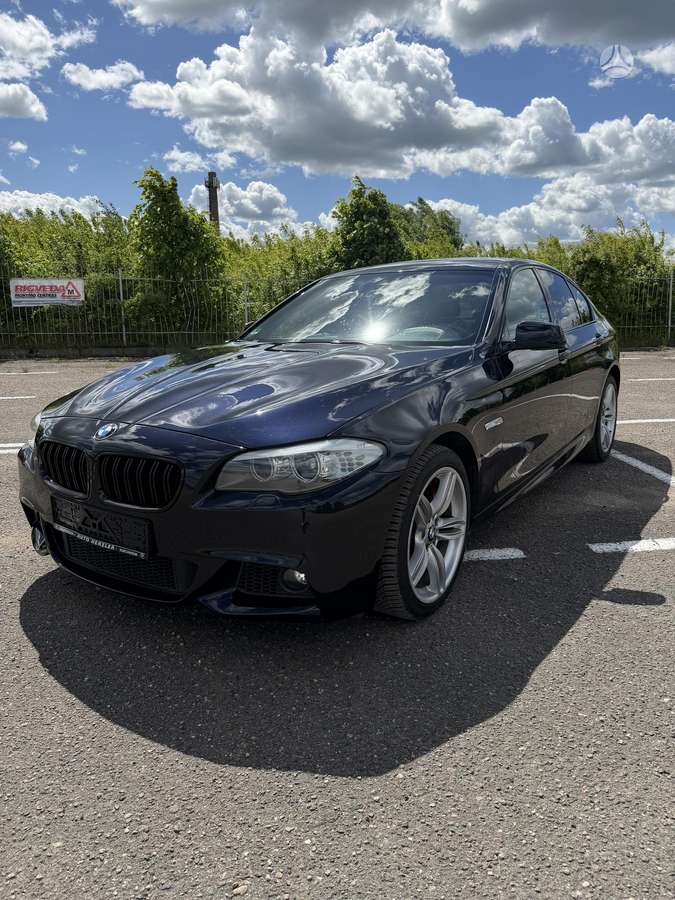 BMW 525, 2.0 l., Седан