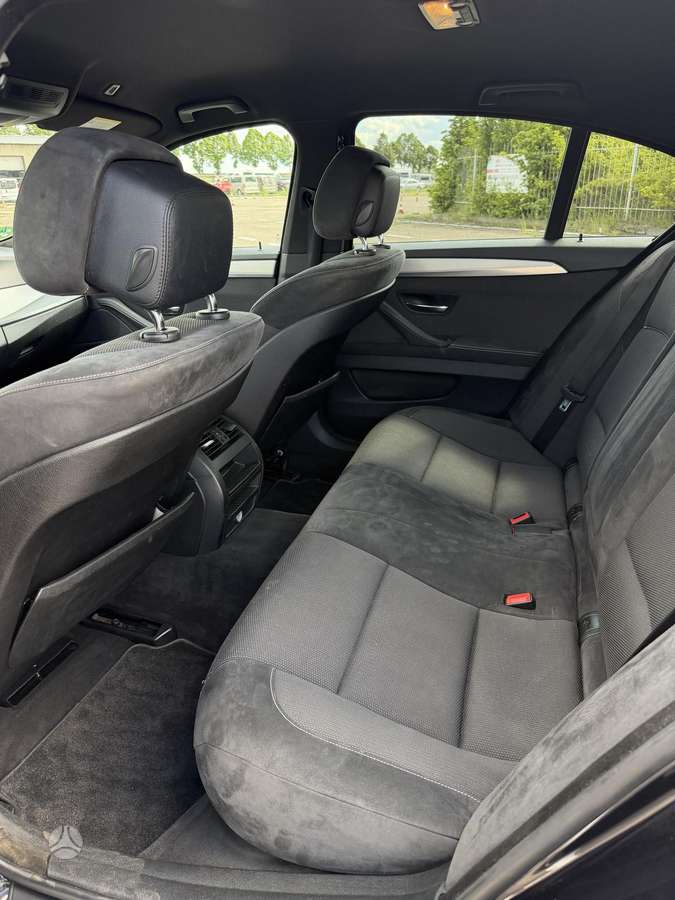 BMW 525, 2.0 l., Седан