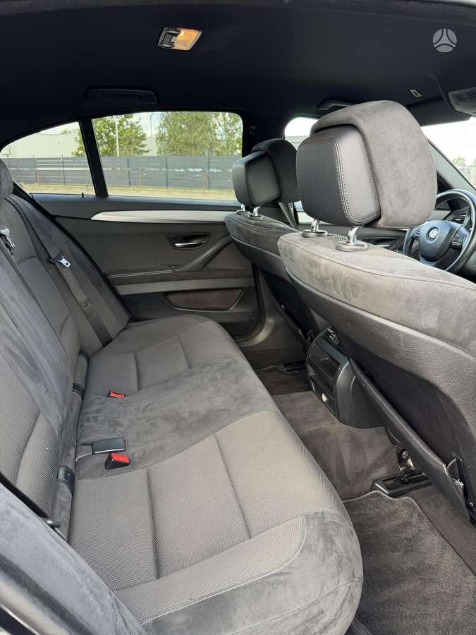 BMW 525, 2.0 l., Седан