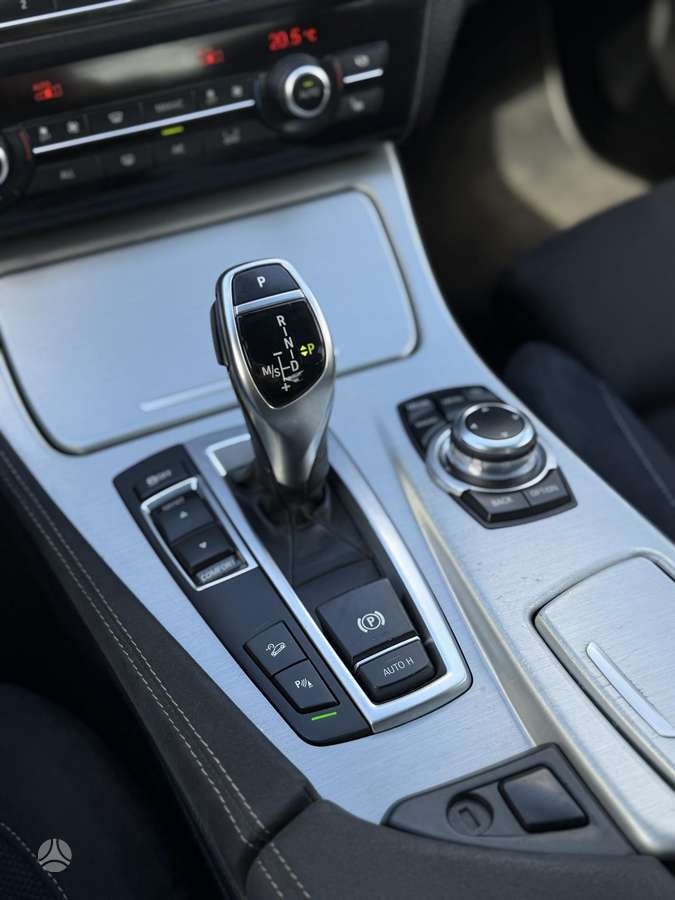 BMW 525, 2.0 l., Седан