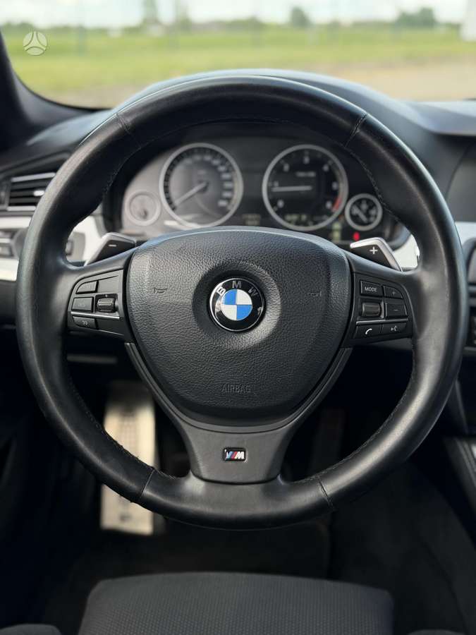 BMW 525, 2.0 l., Седан