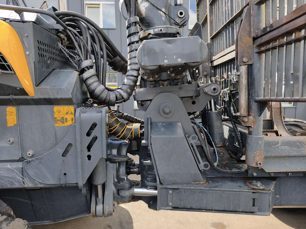 Ponsse Buffalo Dual, forwarders