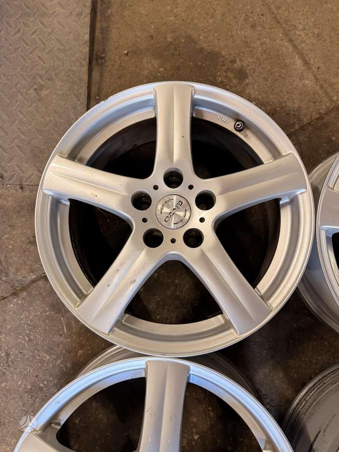 Dezent, light alloy, R17