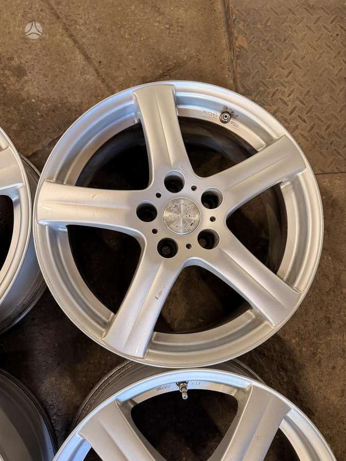 Dezent, light alloy, R17