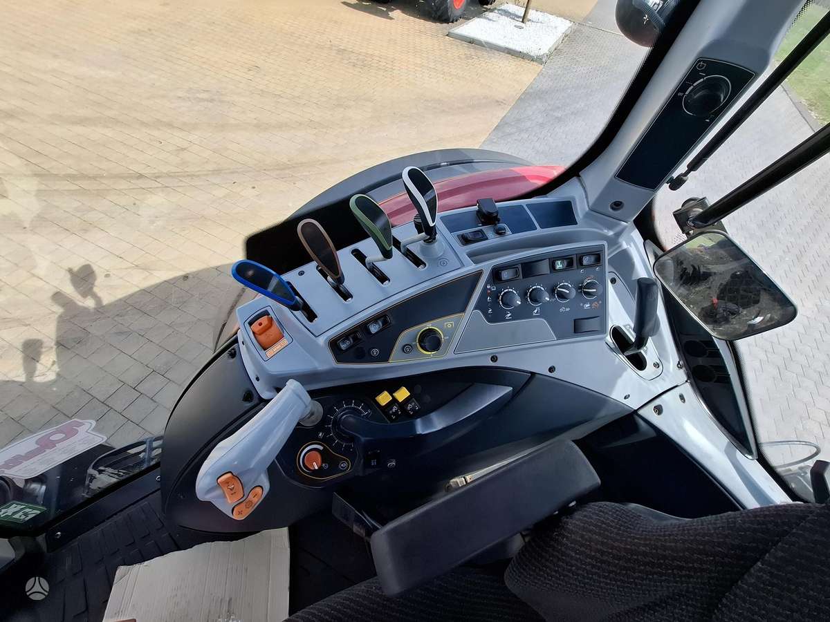Valtra N124 HiTech, тракторы