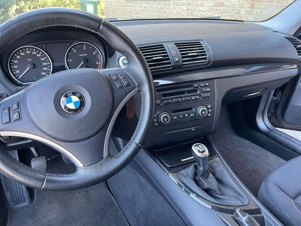 BMW 116, 2.0 l., Хэтчбек