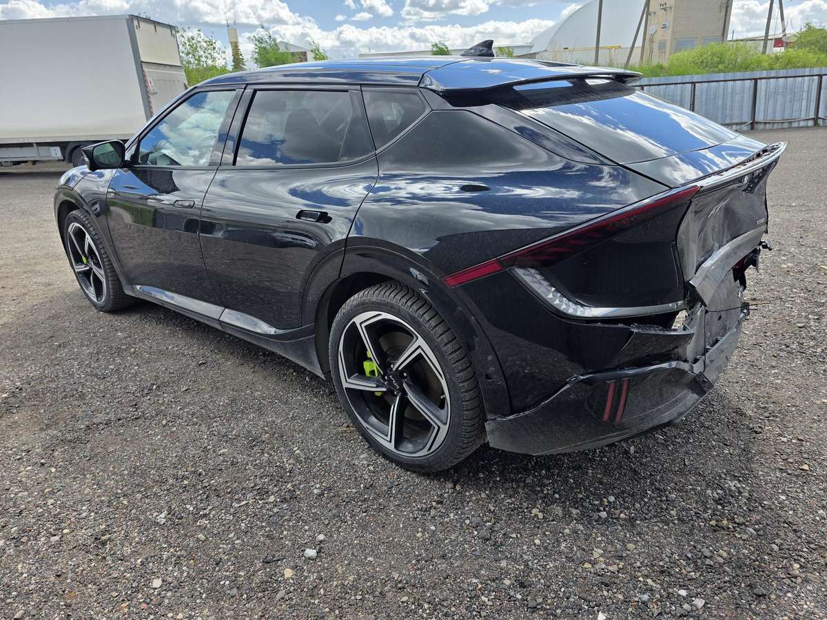 Kia EV6, hatchback