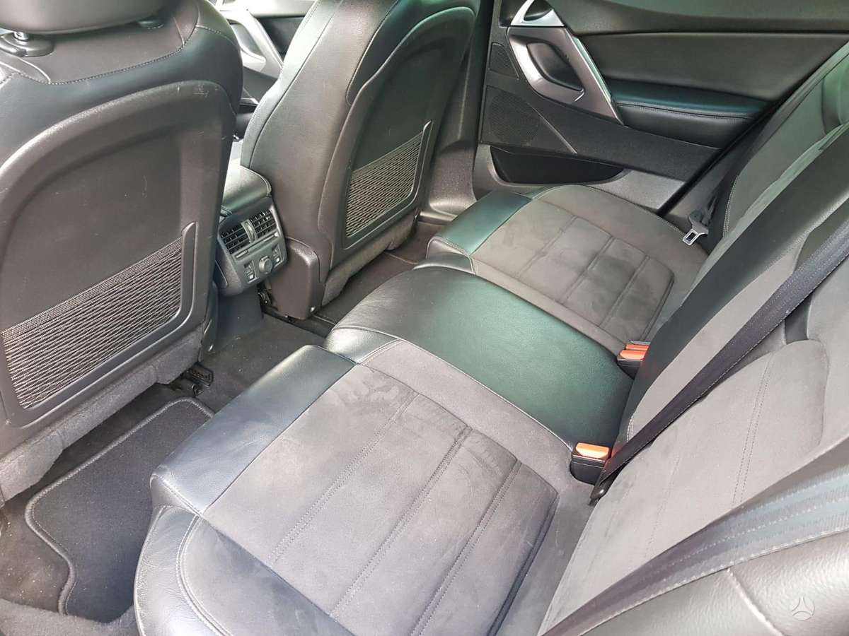 Citroen DS5, 1.6 l., hatchback