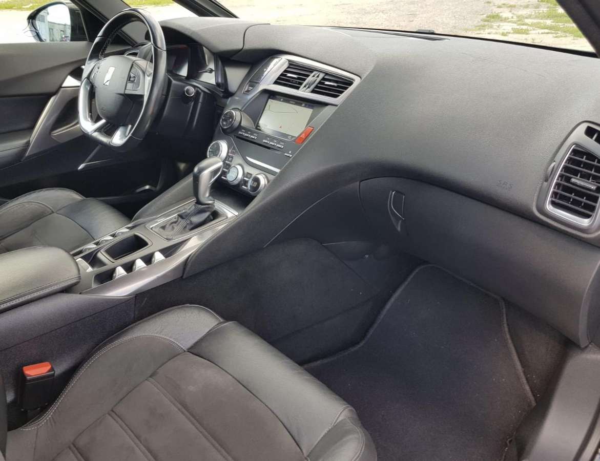 Citroen DS5, 1.6 l., hatchback