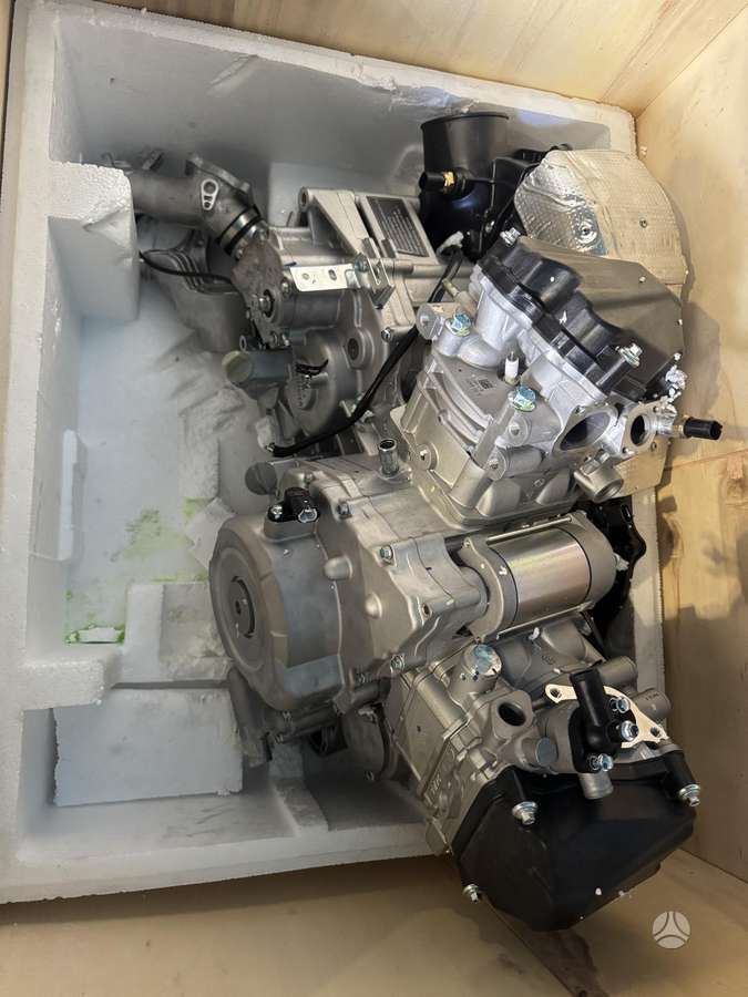 CFMOTO CFORCE 1000, квадроциклы